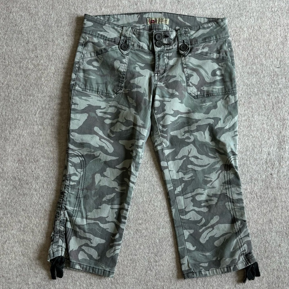 Camo cargo Capri pants with ruffle details at hemline